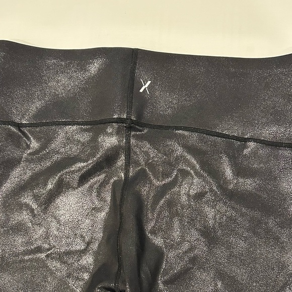 Knix High Rise Contour Waist Leggings In Black Faux Leather size XL - Picture 5 of 6